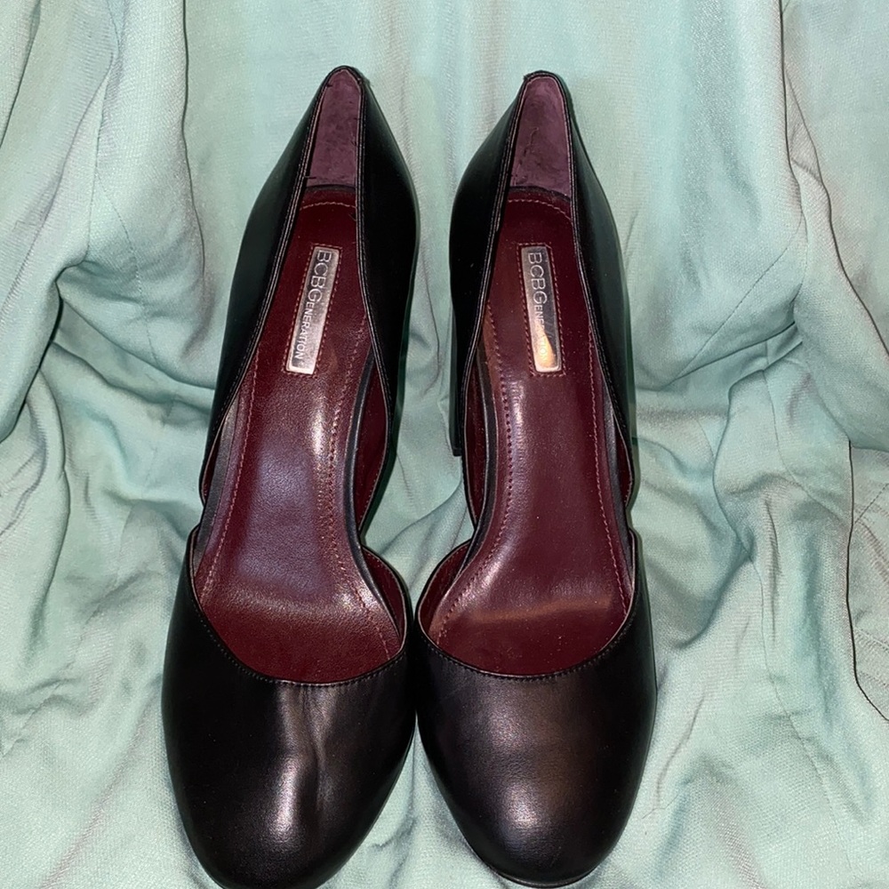 Bcbgeneration Black Round Toe Pump - image 3